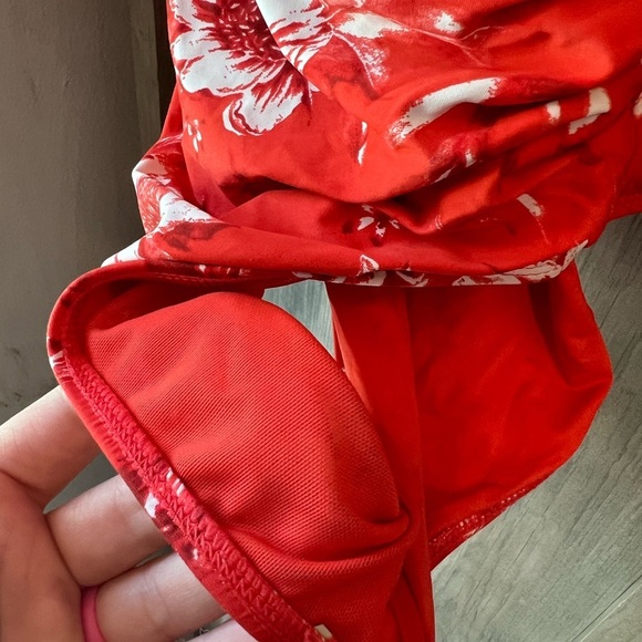 Women’s NIPTUCK Floral One-Piece Swimsuit Size 4 - Picture 5 of 9